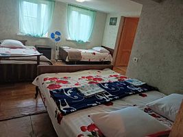 Четырёхместный номер Superior, Частный дом Тихий уголок, Гагра