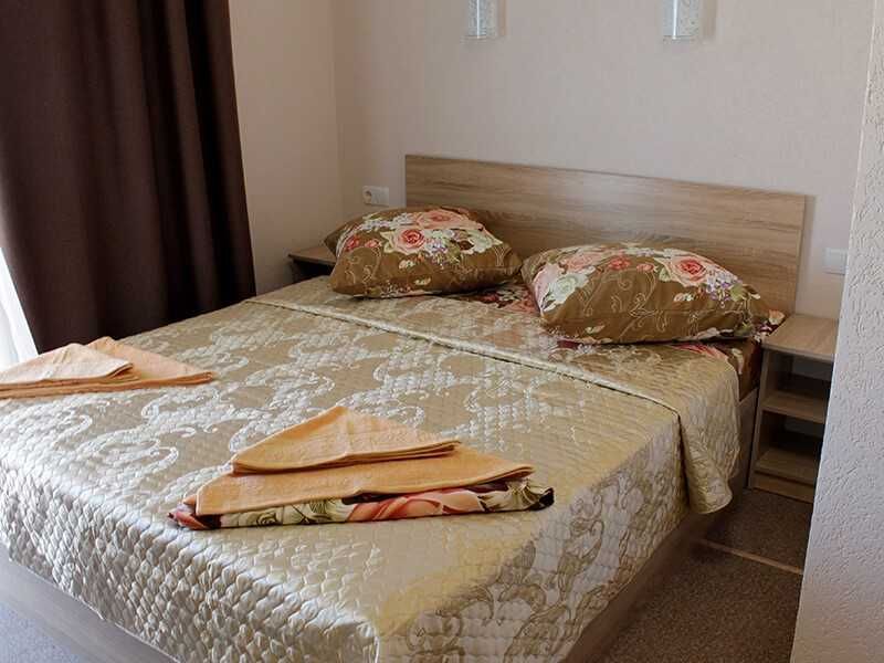 Стандартный 2-местный 1-комнатный (с двуспальной кроватью)