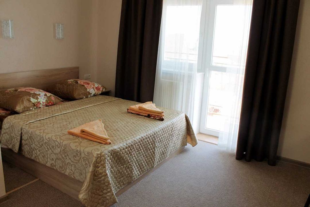 Стандартный 2-местный 1-комнатный (с двуспальной кроватью)