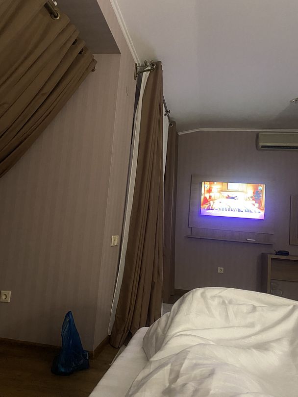 Фото 2 из отзыва о гостиничном комплексе Голубая Волна