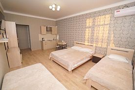 (4х местный комфорт 1) этаж, Гостевой дом Анна-Мария, Лоо