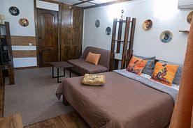 Четырёхместный номер Economy с балконом, Гостевой дом У Палыча, Сухум