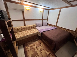 Апартаменты, Гостевой дом У Палыча, Сухум