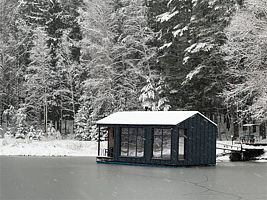 Дом на воде «Виктория», База отдыха Istra Cottage, Солнечногорский район