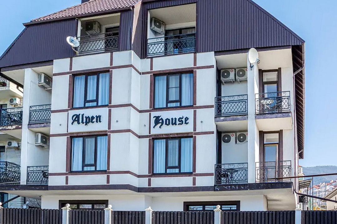 Гостевой дом Альпен Хаус, Геленджик, Краснодарский край