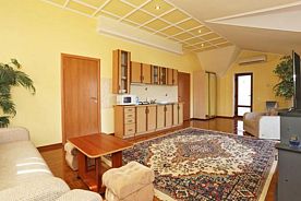 Апартаменты с 2 спальнями, Гостевой дом Орхидея, Коктебель