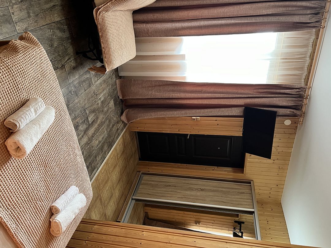 Стандартный 2-местный (с общим балконом)