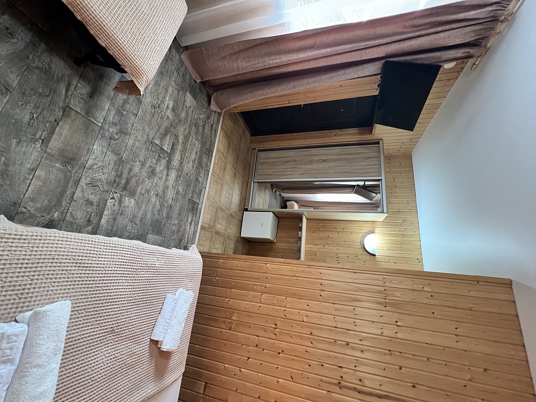 Стандартный 2-местный (с общим балконом)