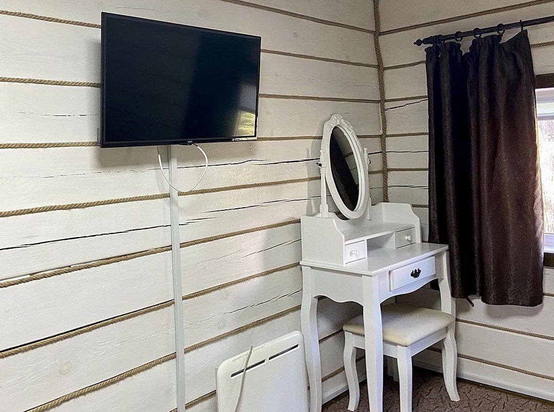 Коттедж 2-местный VIP (улица Лесная) с сауной