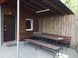 Дом №7, Гостевой комплекс У Дуба, Белгородский район