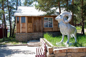 Дом Номера домов: 2 , 3 , 4, База отдыха Кок-Тау, Усть-Каменогорск