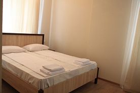 Трёхместный номер Standard с балконом, Гостевой Дом Монэ, Сухум