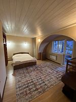 Четырёхместный коттедж с 3 комнатами с балконом 2 двуспальные кровати, Частный дом Лесной, Ангарские Хутора