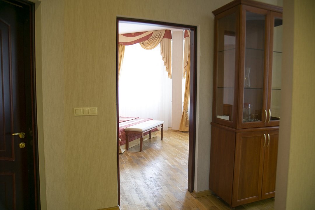 Люкс 2-местный 2-комнатный (корпус 2)