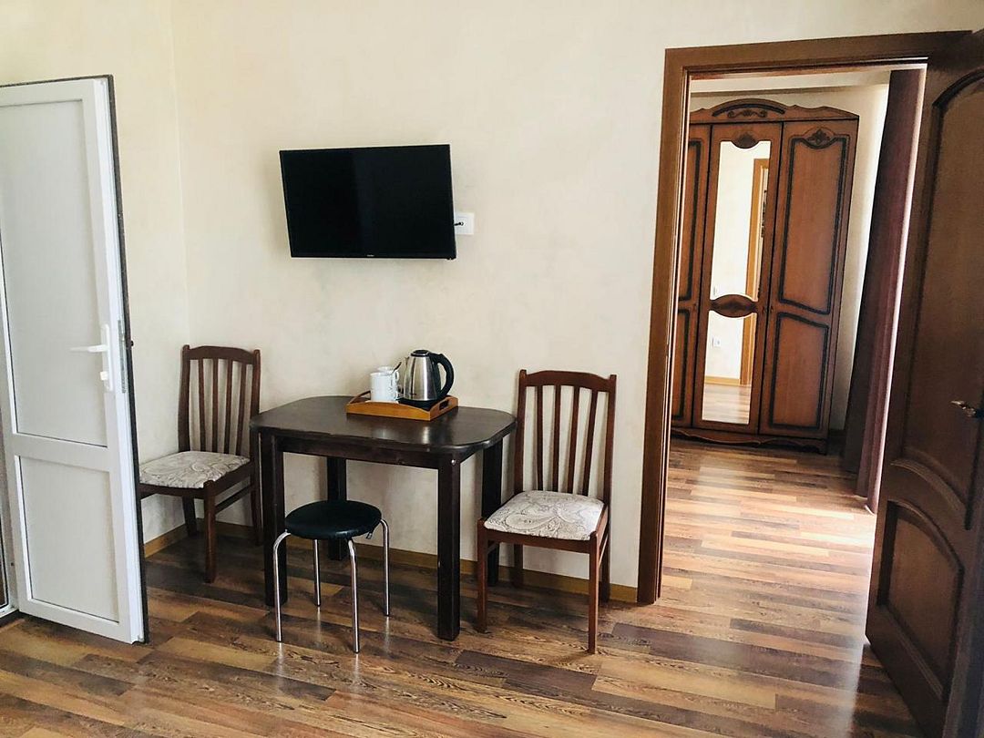 Стандартный 4-местный 2-комнатный (корпус №6)