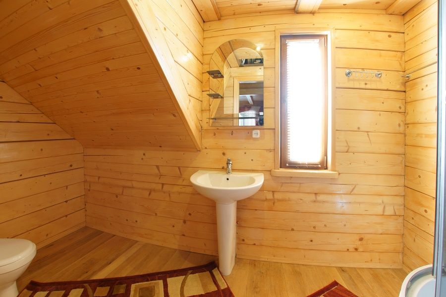 Номер 2-местный 2-комнатный (деревянный коттедж, 2 этаж)