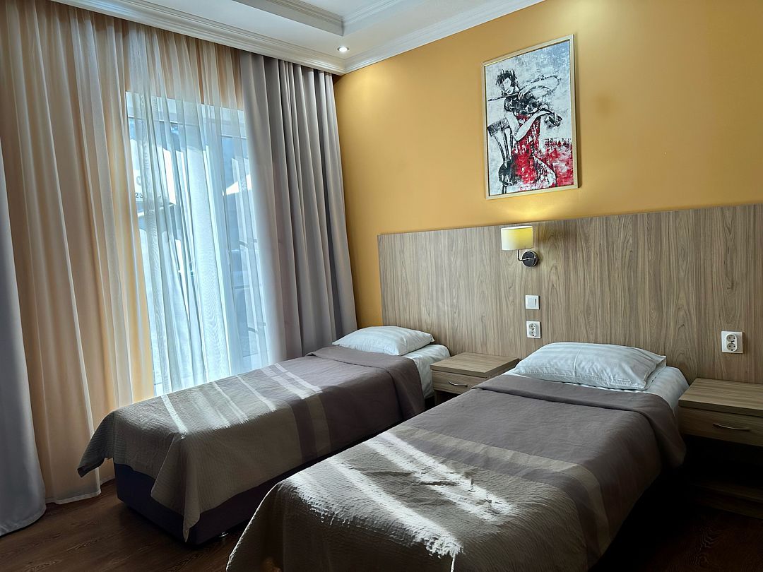 Стандартный 4-местный 1-комнатный