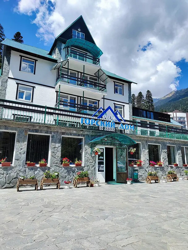 Отель Горский дом, Республика Карачаево-Черкесия, Домбай 