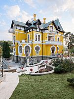 Усадьба М.Кшесинской с балконом и с красивым видом из окна, Усадьба балерины Матильды Кшесинской, Кисловодск