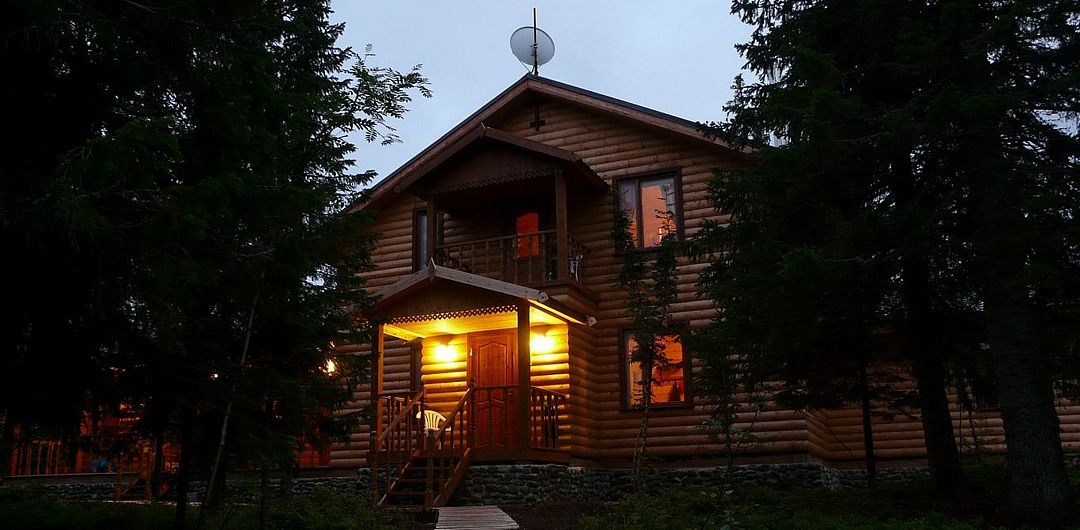 Турбаза Русская Лапландия, село Ловозеро, Мурманская область