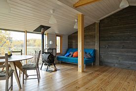 Двухместный коттедж 43-2 с видом на озеро двуспальная кровать, Гостевой дом Усть-вазуза, Зубцовский район