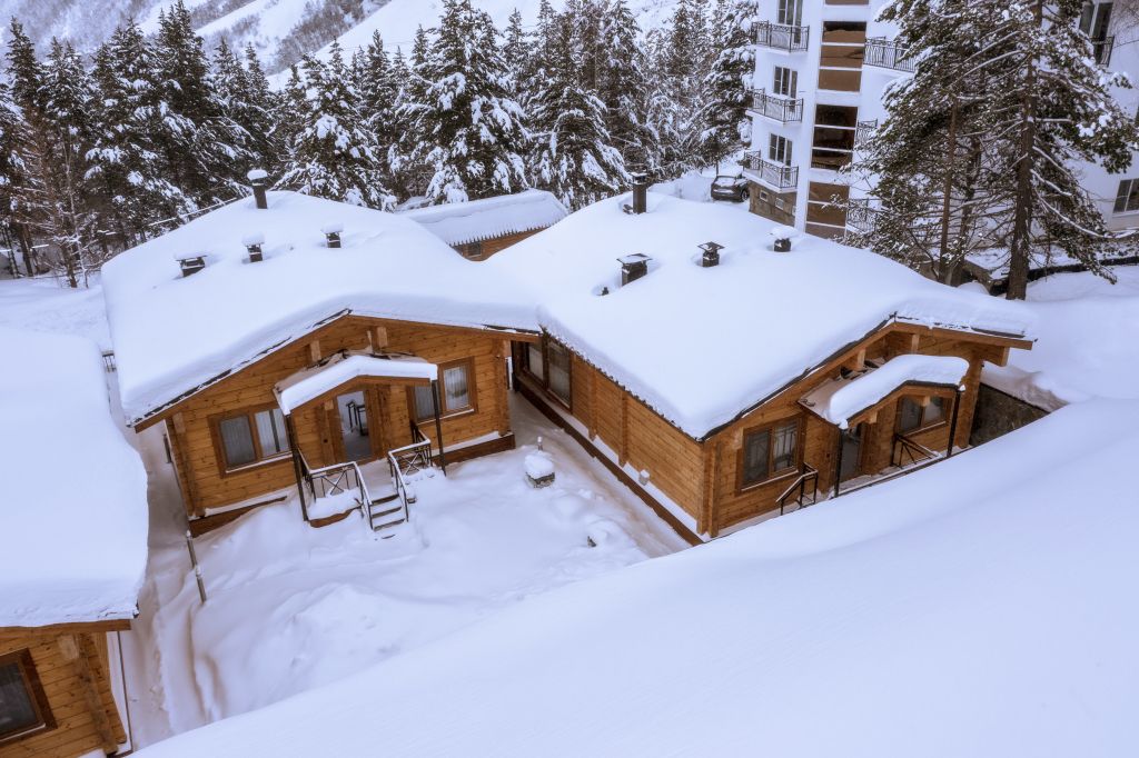 Коттедж Шале Озон Азау Шале, Поляна Азау, Республика Кабардино-Балкария