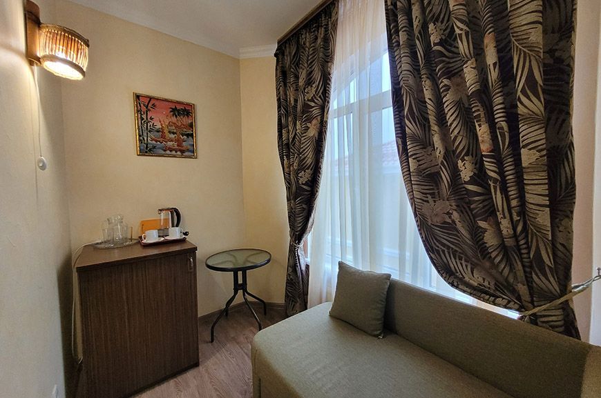 Стандартный 2-местный (вид в сторону гор)