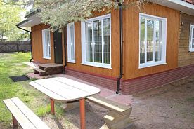 Шестиместный коттедж с красивым видом из окна, Коттедж Березка, Осташков