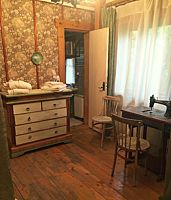 Бутик-отель Чеховская дача - Большие апартаменты из 2-х номеров (5+7) с двумя входами, Отель Чеховская дача, Звенигород