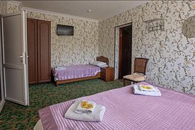 Трехместный номер, Турбаза Долина Кавказа, Хасаут