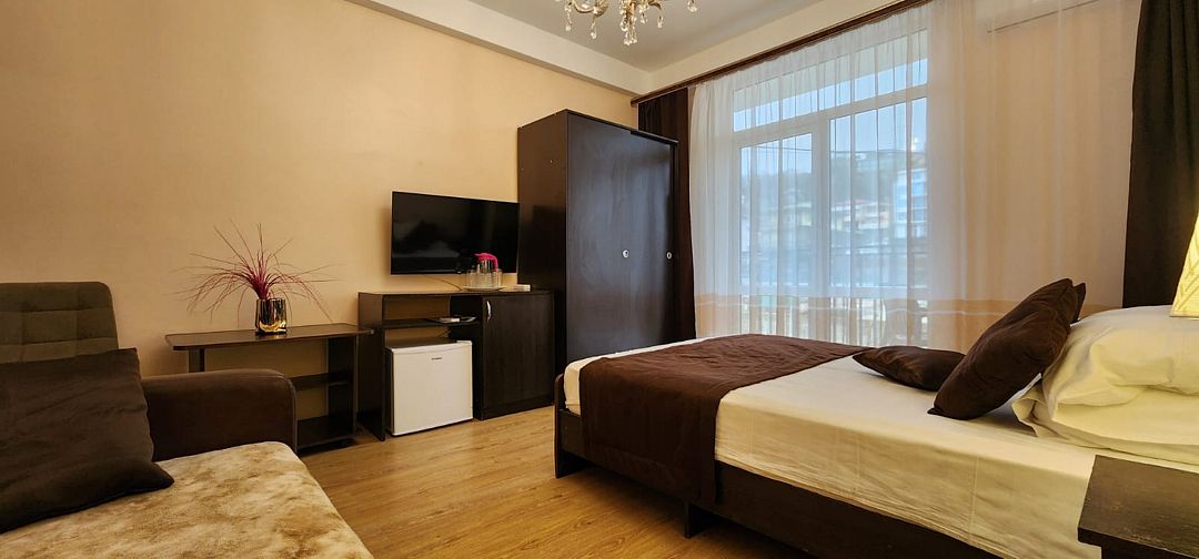 Полулюкс 4-местный 1-комнатный