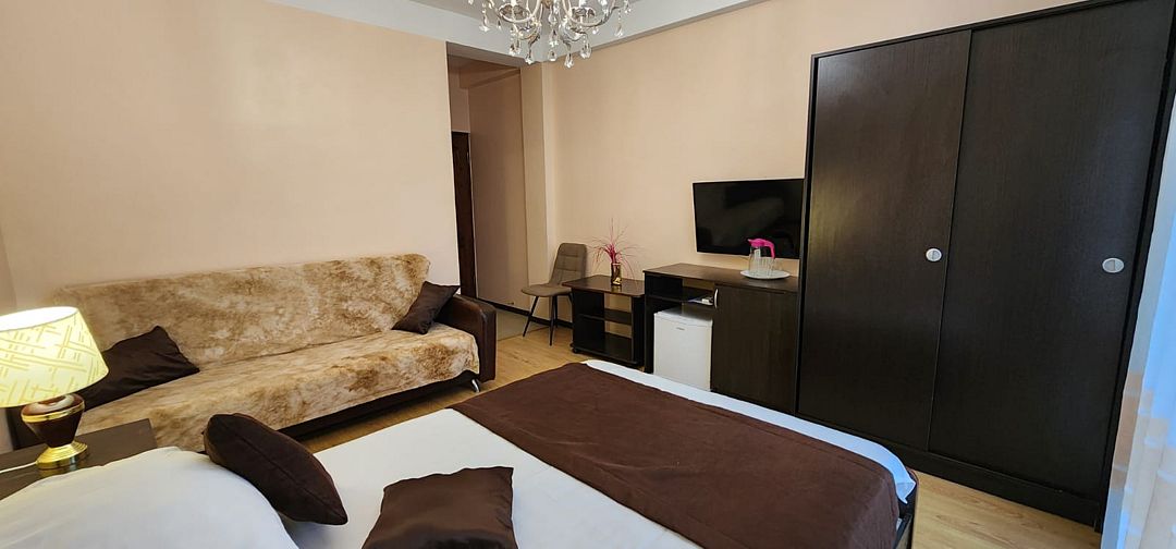 Полулюкс 4-местный 1-комнатный