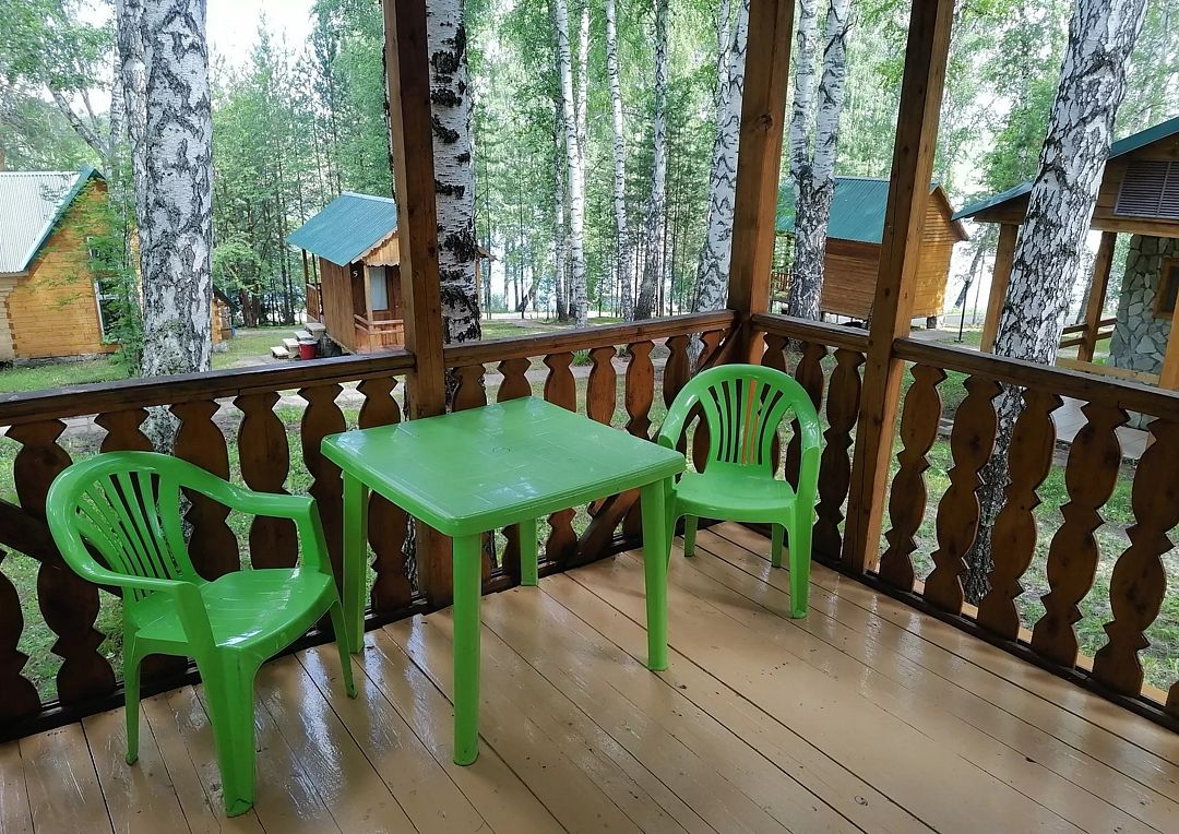 Домик летний 2-местный (№2,4)