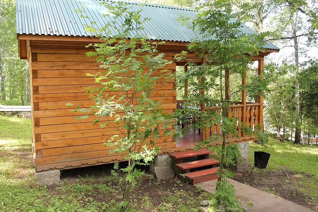 Домик летний 2-местный (№3)