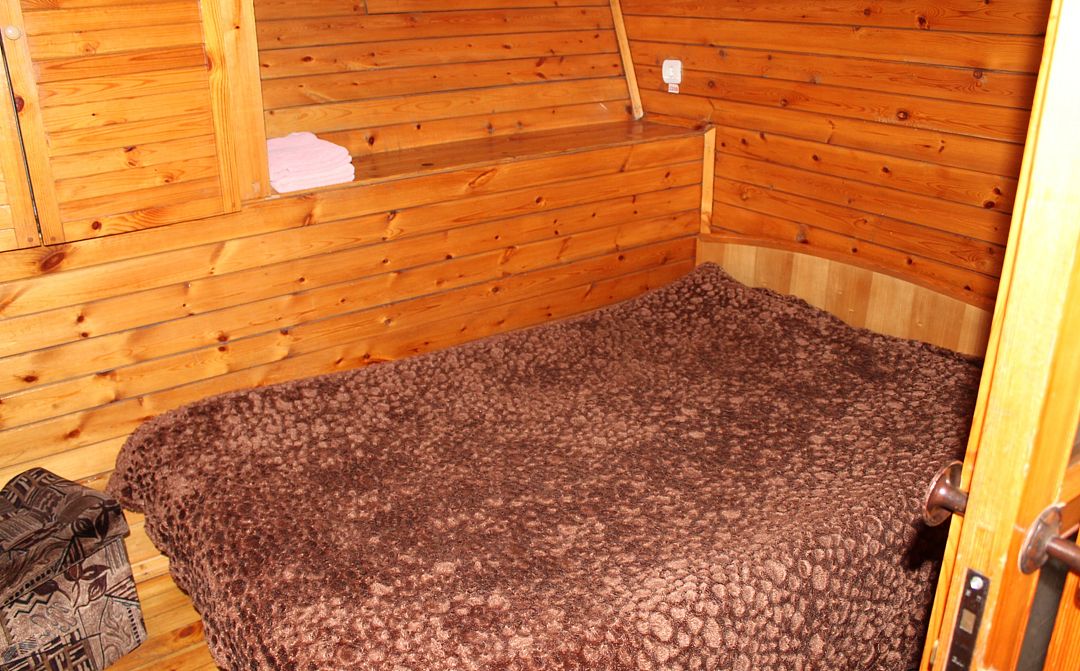 Номер 4-местный 3-комнатный 2-уровневый (№1,3)