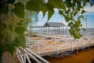 Беседка на воде