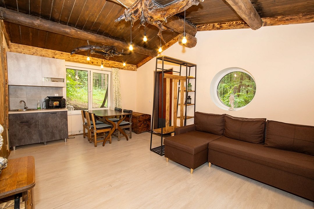 Дом Хоббита 4-местный 2-комнатный