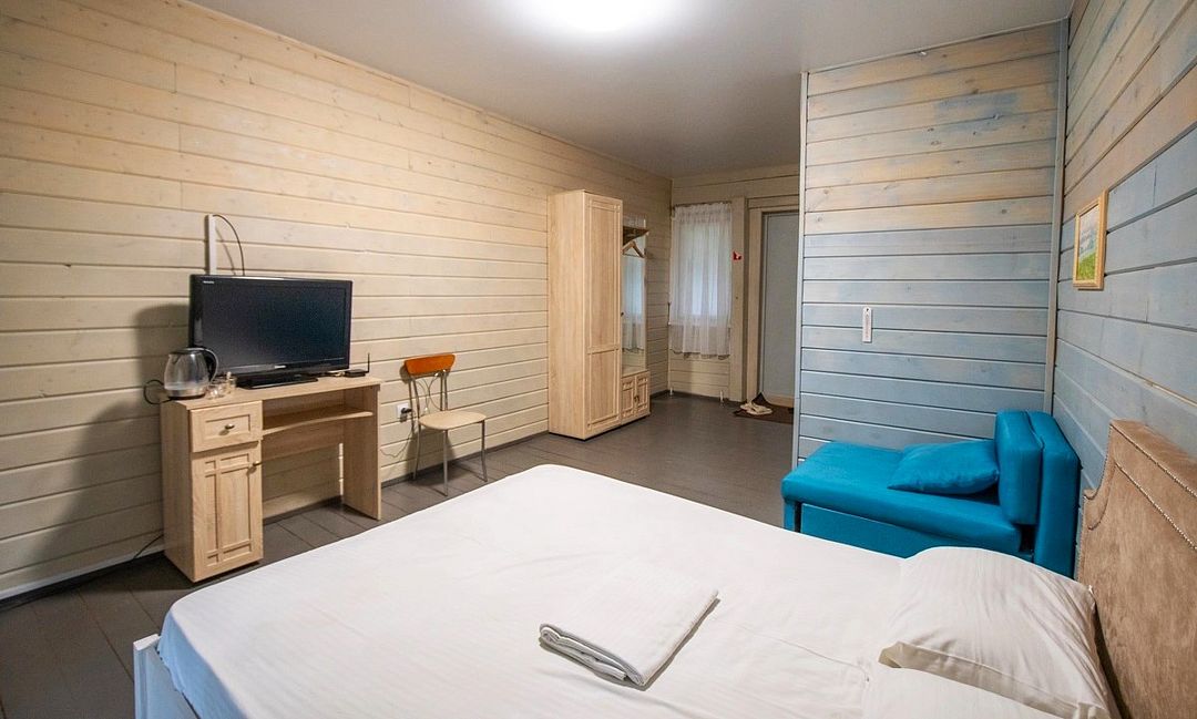 Стандартный 3-местный №2 (Лесной)