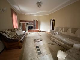 Двухместные апартаменты с балконом двуспальная кровать, Гостевой дом у парка Кирова, Пятигорск