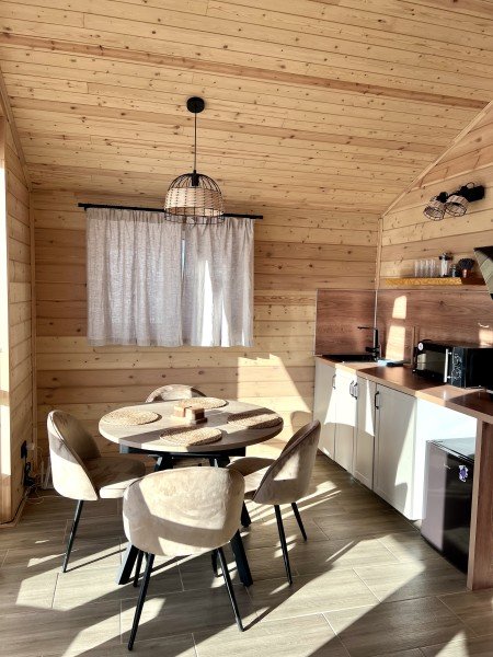 Дом 4-местный 2-комнатный (с террасой)