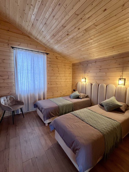 Дом 4-местный 2-комнатный (с террасой)