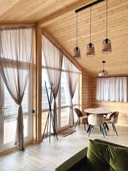 Дом 4-местный 2-комнатный (с террасой)