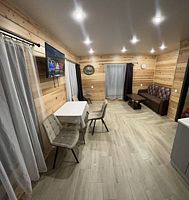 Двухместный коттедж с видом на озеро двуспальная кровать, Гостевой дом на Пруду, Осташков