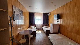 Трёхместный номер КОМФОРТ с тремя кроватями, Гостевой дом Усадьба Рассвет | Рыбалка в Астрахани, Никольское