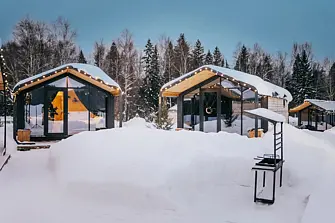 Глэмпинг Biathlon Village