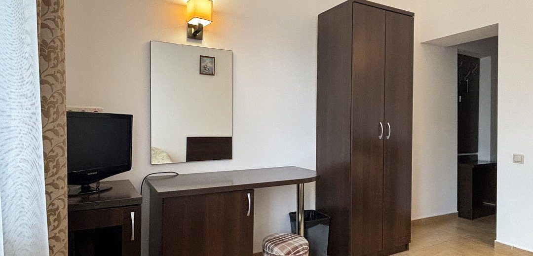 Стандартный 1-местный