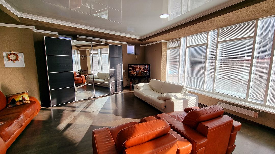 Таунхаус 6-местный 3-этажный