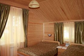 Коттедж №5 с красивым видом из окна, База отдыха Дача Липенка, деревня Малая Липенка