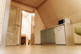 Четырёхместный коттедж с видом на озеро, Дома в аренду Veranda Vista, Калининский район