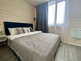 Семейный коттедж, Уютный и современный Частный дом Барнхаус, Калининский район